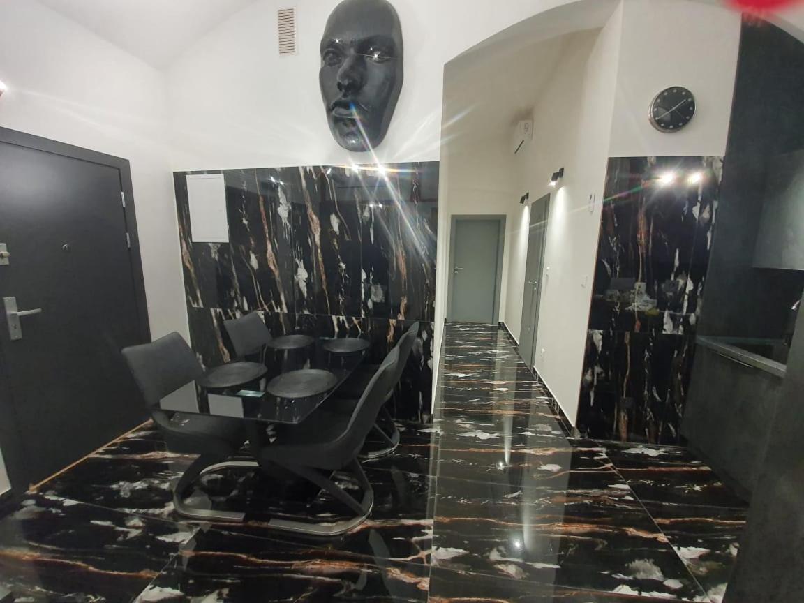 Apartament Monar Exclusive Center Free Parking In Garage Koszyce Zewnętrze zdjęcie