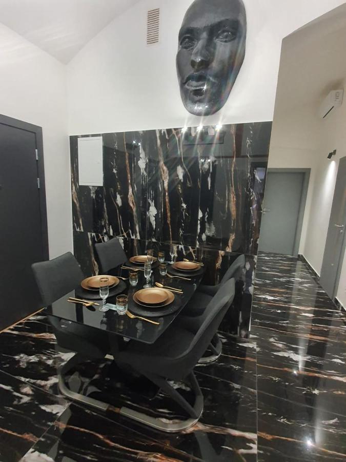 Apartament Monar Exclusive Center Free Parking In Garage Koszyce Zewnętrze zdjęcie
