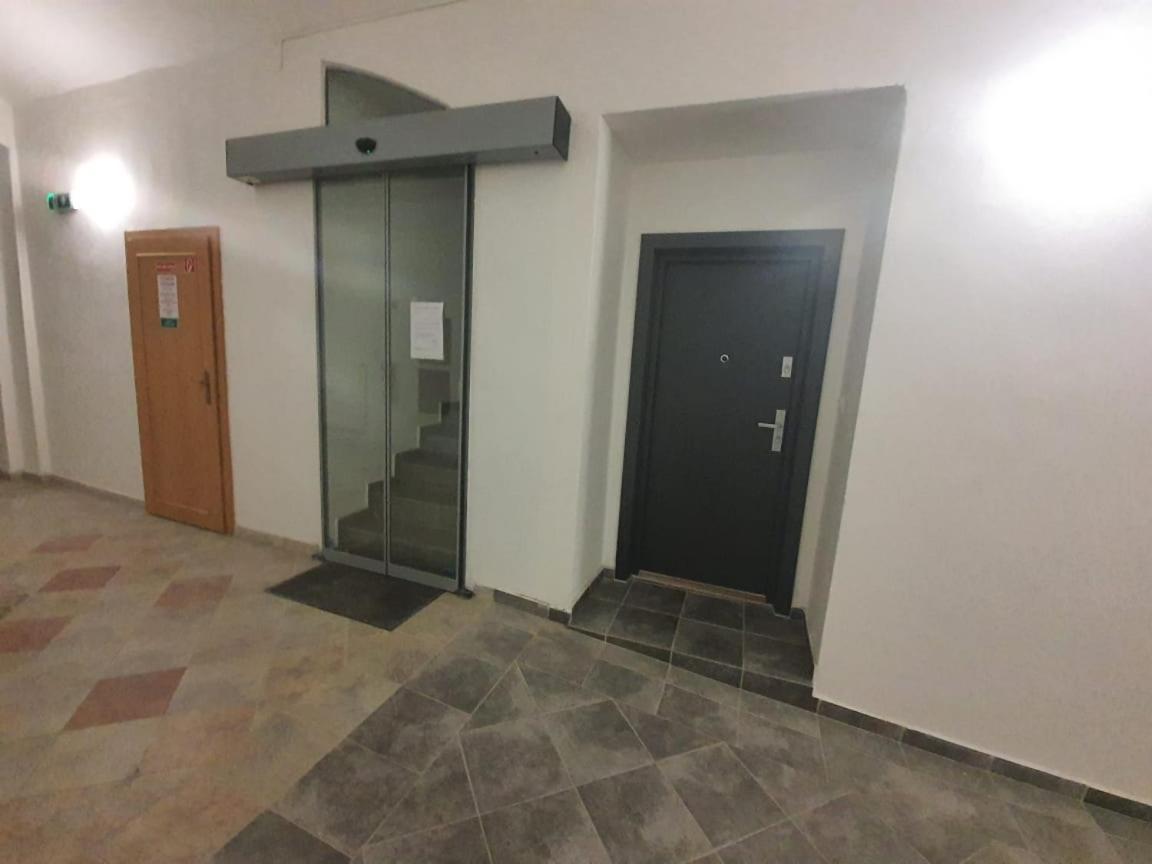 Apartament Monar Exclusive Center Free Parking In Garage Koszyce Zewnętrze zdjęcie
