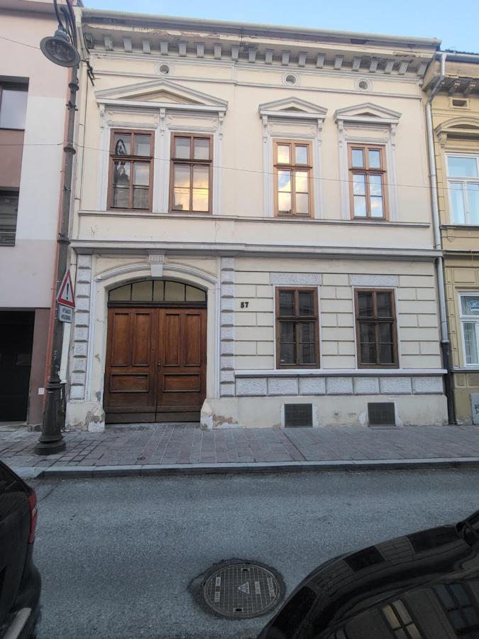 Apartament Monar Exclusive Center Free Parking In Garage Koszyce Zewnętrze zdjęcie
