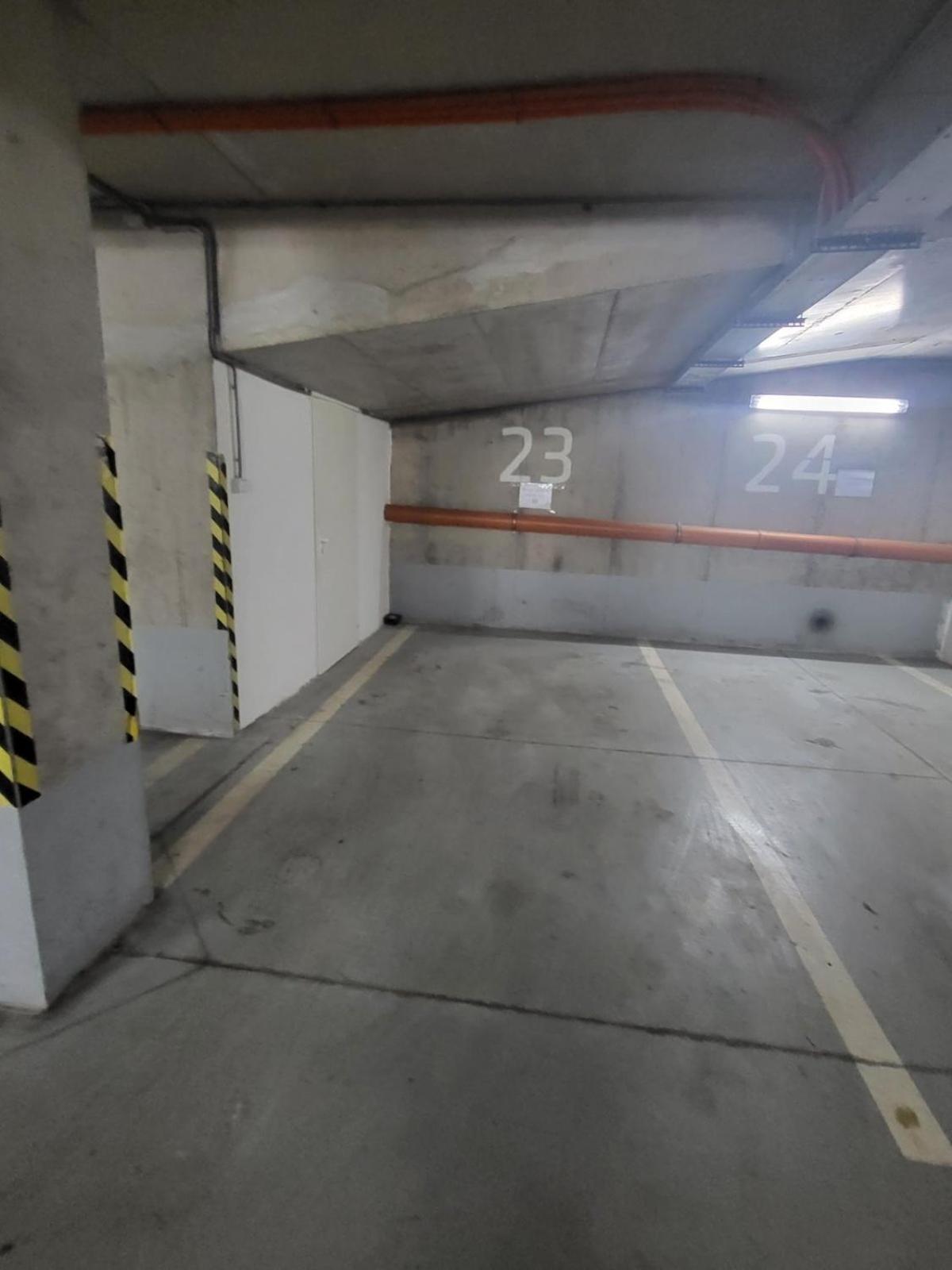 Apartament Monar Exclusive Center Free Parking In Garage Koszyce Zewnętrze zdjęcie