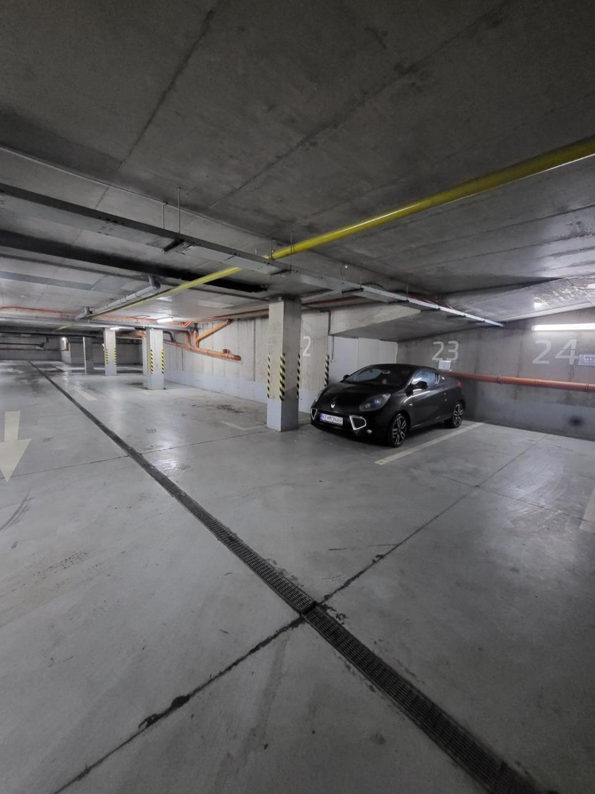 Apartament Monar Exclusive Center Free Parking In Garage Koszyce Zewnętrze zdjęcie